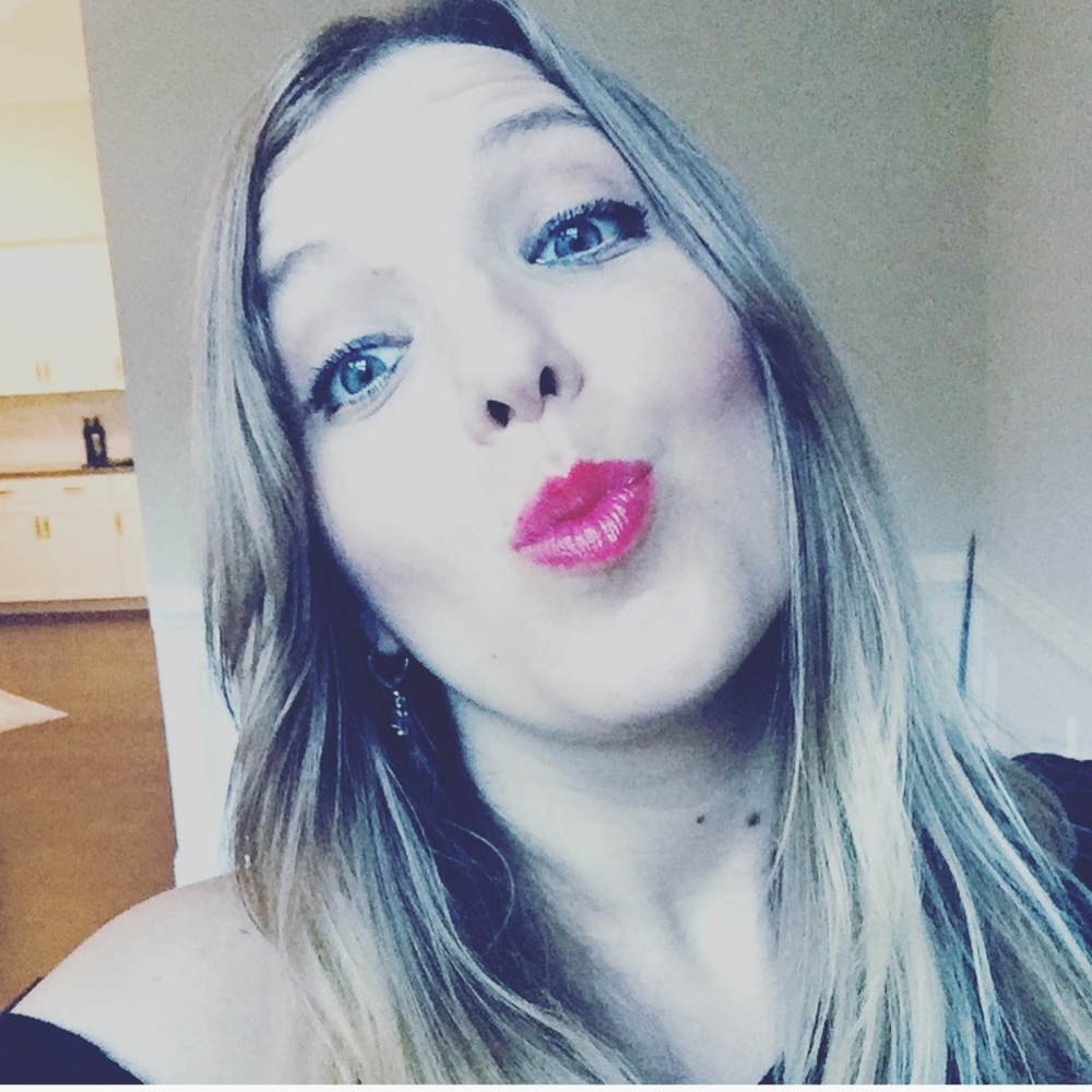 Meet your Posher, Aashley